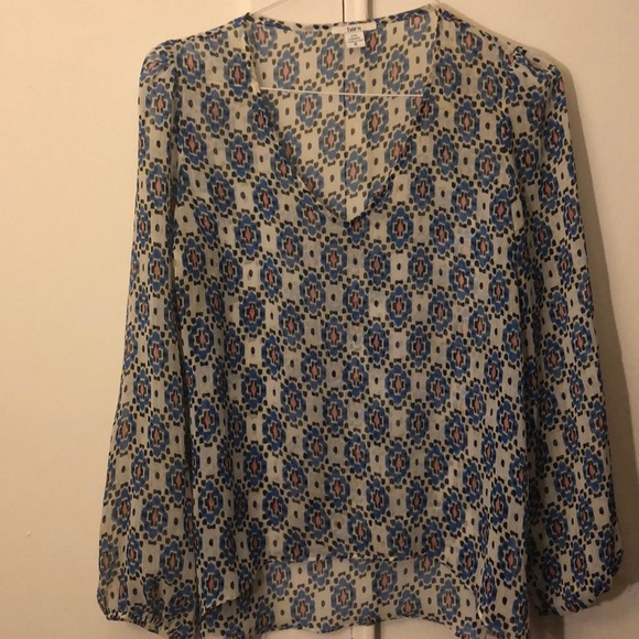 Sheer Bar III vneck high low top - Picture 1 of 2